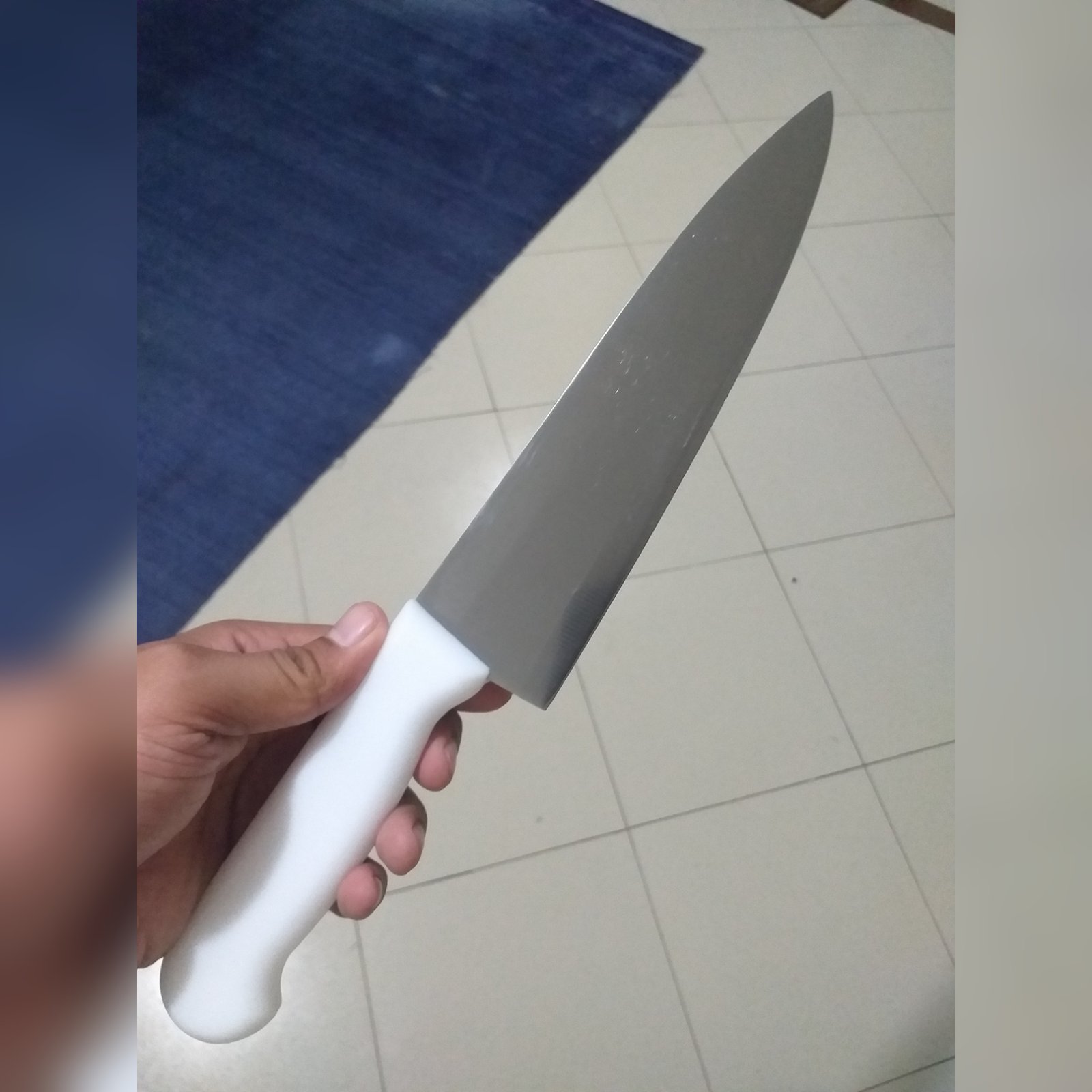 Buy imported Tramontina Brazil stainless steel knives in 5 sizes. Razor-sharp, stain-free, multipurpose for kitchen & Qurbani. Order online at Mughal Cutlery. mughalcutlery (3)